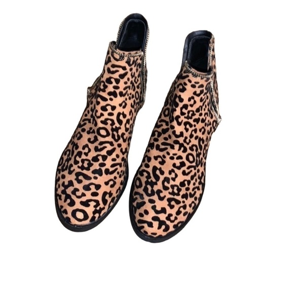 CALL IT SPRING Vegan Leather Leopard Cheetah Fall Winter Boots Women’s Size 8.5 - Picture 3 of 5